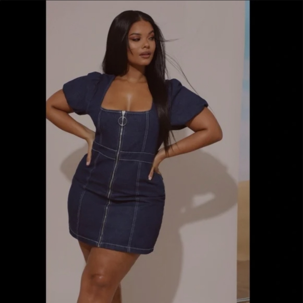 Pretty Little Thing Puff Sleeve Square Neck Bodycon Dress Size XL NWT